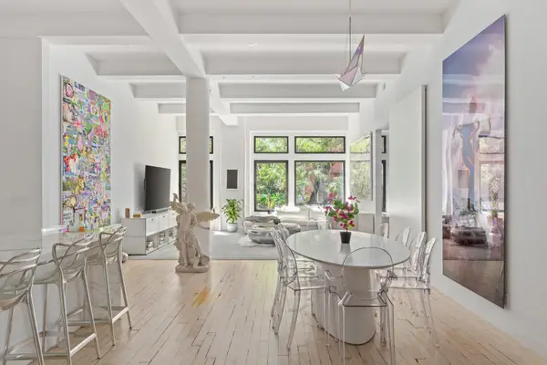 121 W 17th Street #2D, Manhattan, NY 10011