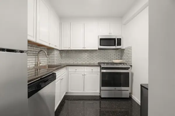 400 E 77th Street #6J, Manhattan, NY 10075