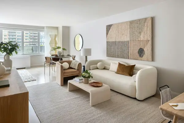 155 W 68th Street #1610, Manhattan, NY 10023