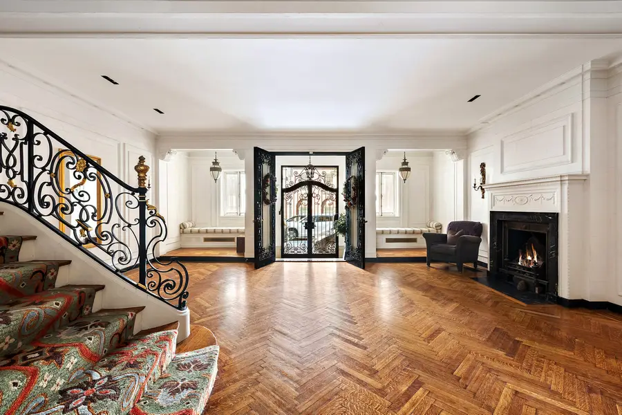 9 E 88th Street, Manhattan, NY 10128 - #2