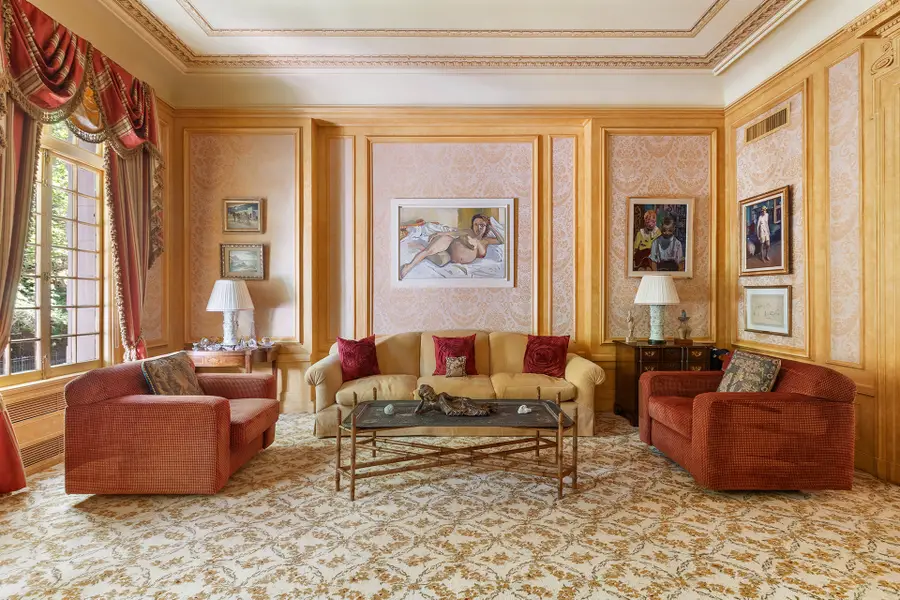 44 E 81st Street, Manhattan, NY 10028 - #2