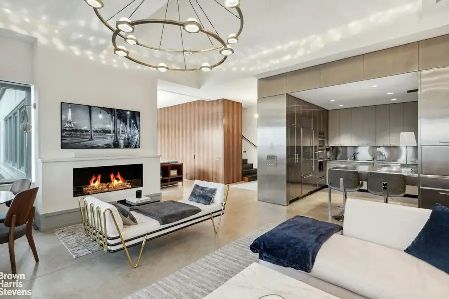 252 7th Avenue #PHC, Manhattan, NY 10001 - #3