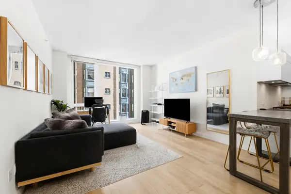 241 5th Avenue #8C, Manhattan, NY 10016
