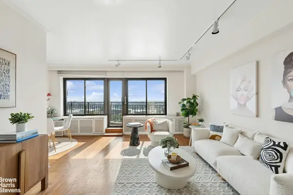 55 E End Avenue #16D, Manhattan, NY 10028