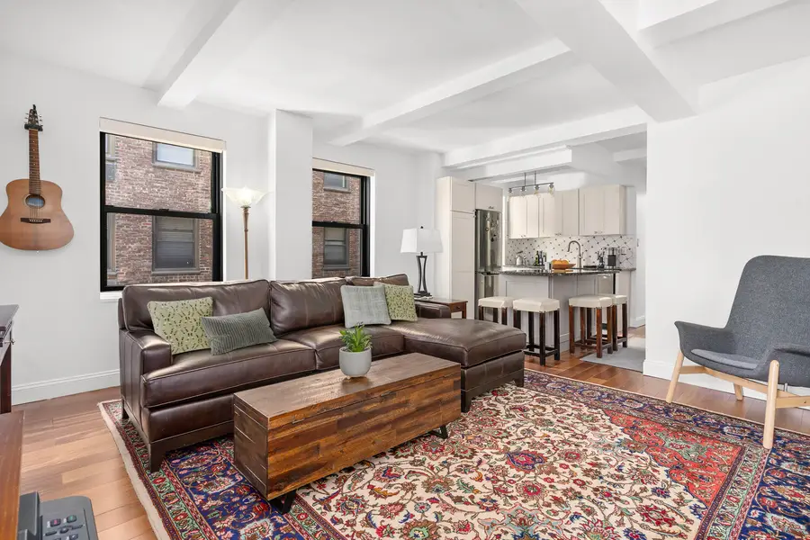 235 E 49th Street #8C, Manhattan, NY 10017 - #2