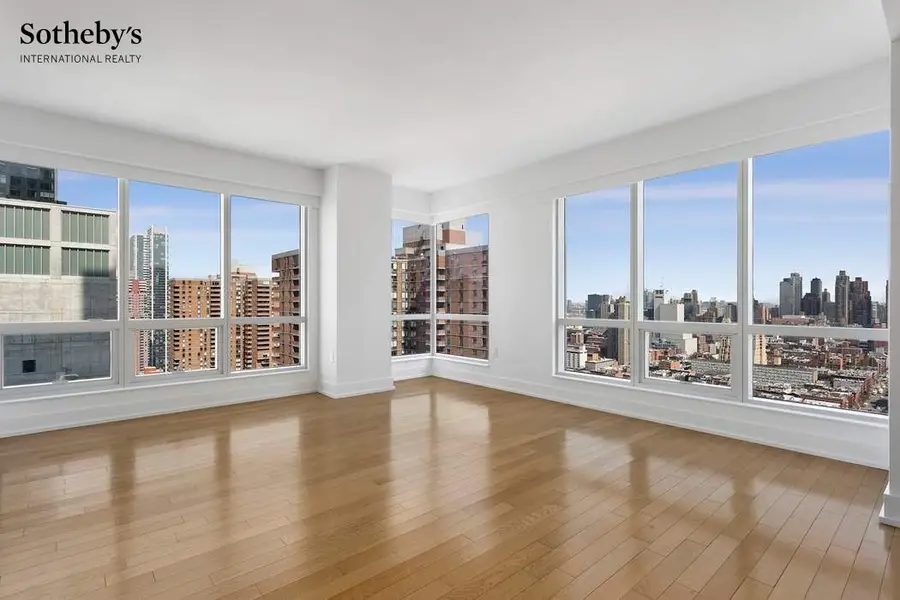 350 W 42nd Street #36B, Manhattan, NY 10036 - #2