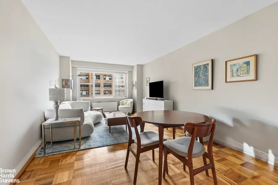 300 E 40th Street #19V, Manhattan, NY 10016 - #3