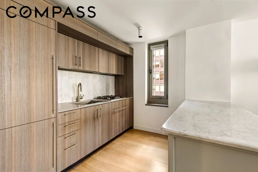234 E 46th Street #1502, New York, NY 10017 - #2