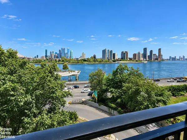 60 Sutton Place S #5CS, Manhattan, NY 10022