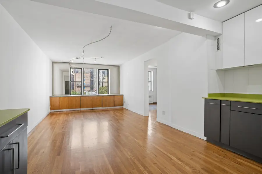 200 E 28th Street #6B, Manhattan, NY 10016 - #3