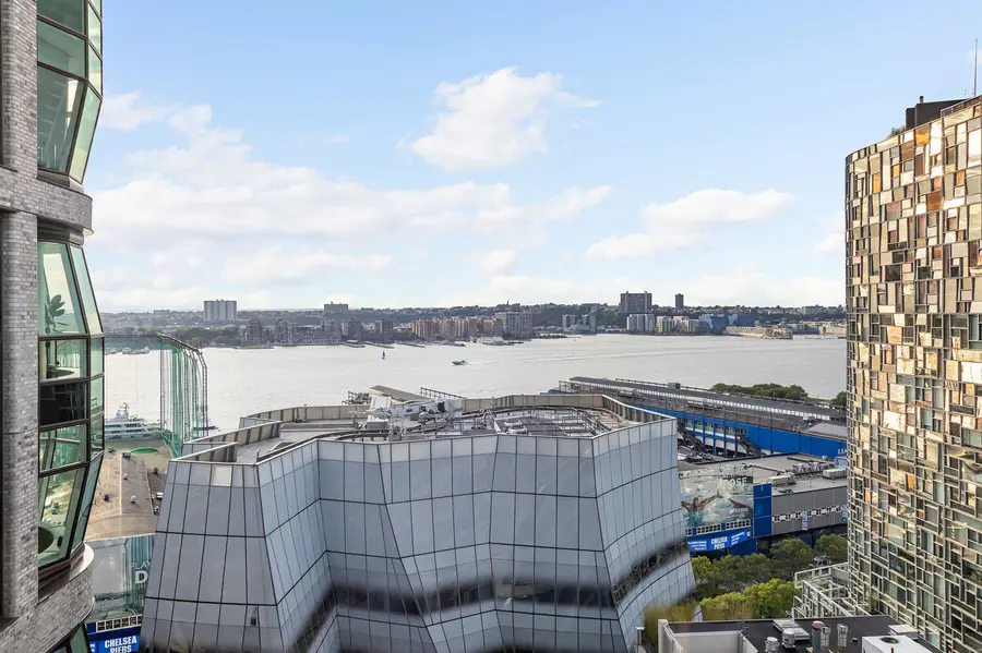 515 W 18th Street #1701, Manhattan, NY 10011 - #2