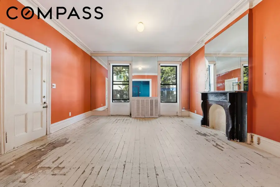 21-44 45th Road, Queens, NY 11101 - #3