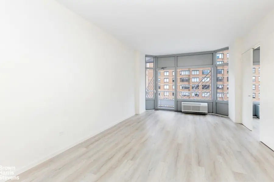 200 E 32nd Street #12D, Manhattan, NY 10016 - #2