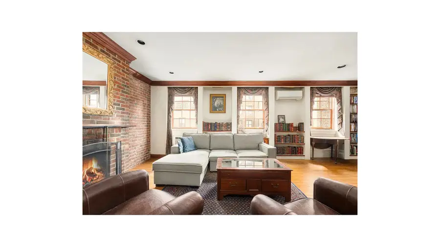 34 W 74th Street #PHB, Manhattan, NY 10023 - #2