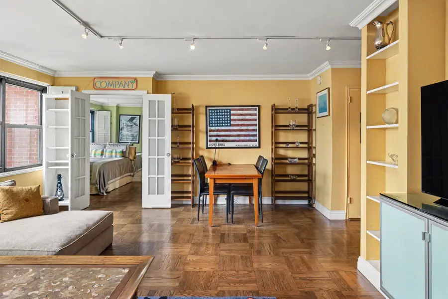 166 E 61st Street #10P, Manhattan, NY 10021 - #3