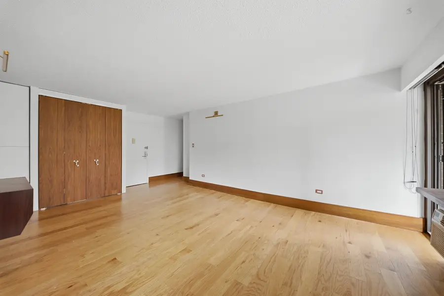 299 Pearl Street #5E, Manhattan, NY 10038 - #3