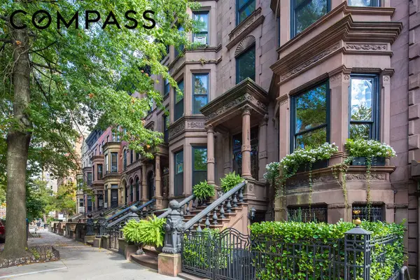 43 8th Avenue, Brooklyn, NY 11217