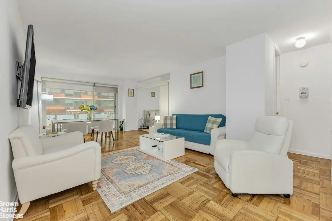 300 E 40th Street #16K, New York, NY 10016 - #1