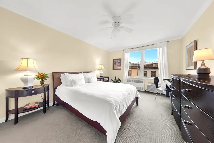 220 Berkeley Place #4B, Brooklyn, NY 11217 - #3