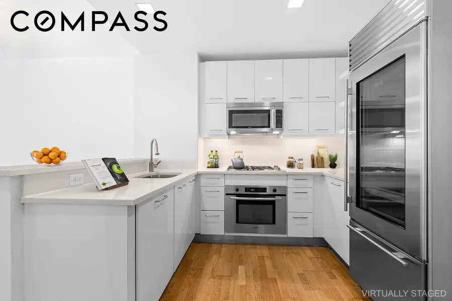 635 W 42nd Street #6M, Manhattan, NY 10036 - #3