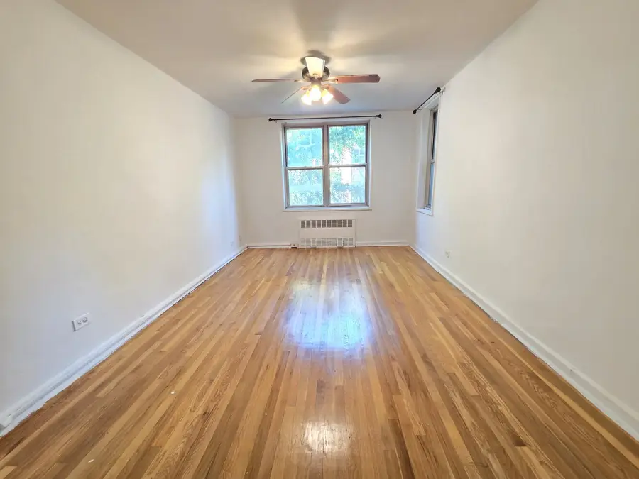 1425 Thieriot Avenue #2N, Bronx, NY 10460 - #2