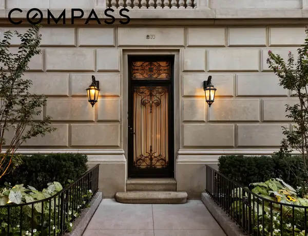 810 5th Avenue #MAIS, Manhattan, NY 10065