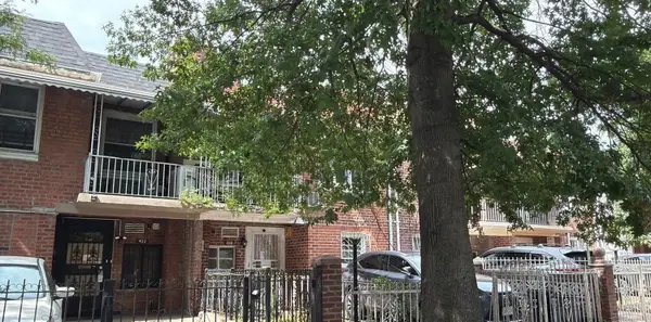 420 E 57th Street, Brooklyn, NY 11203