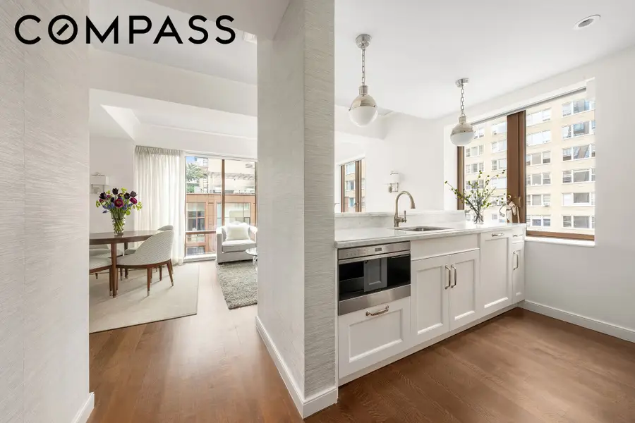 225 E 19th Street #702, Manhattan, NY 10003 - #2