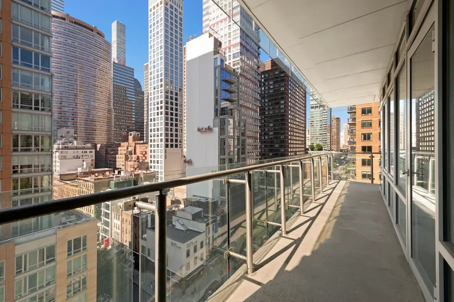 310 E 53rd Street #11B, Manhattan, NY 10022 - #2
