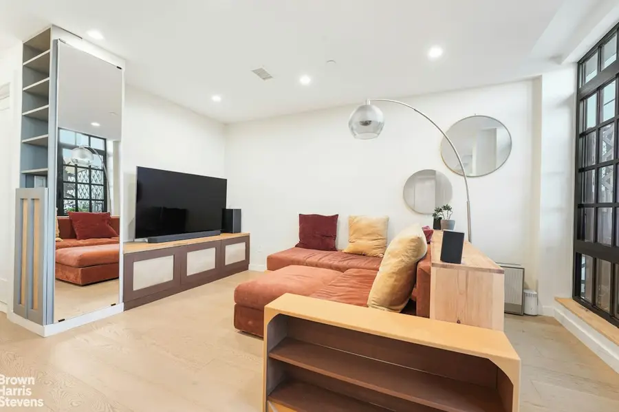 37-28 30th Street #7B, Queens, NY 11101 - #2