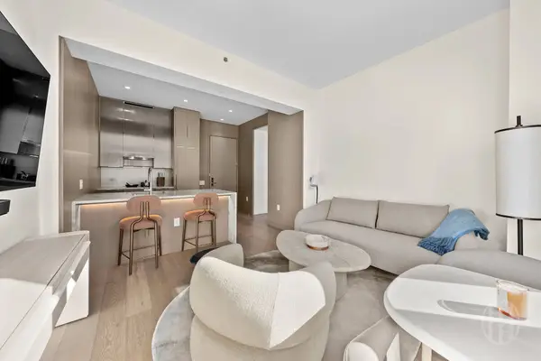 111 W 56th Street #41D, Manhattan, NY 10019
