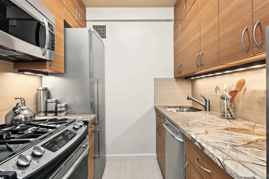 35 Park Avenue #9H, New York, NY 10016 - #3