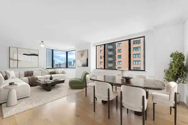30 W 61st Street #17D, Manhattan, NY 10023