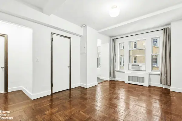 24 5th Avenue #818, Manhattan, NY 10011