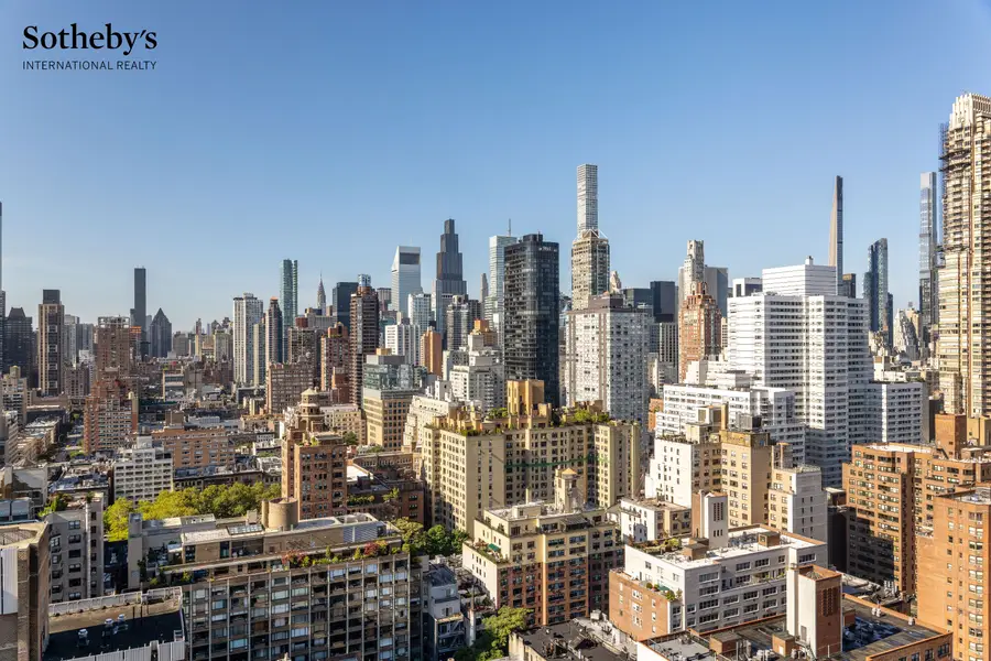 360 E 72nd Street #C3200, Manhattan, NY 10021 - #3
