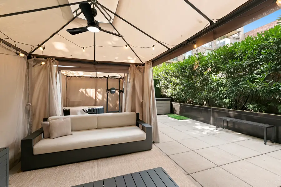 505 W 43rd Street #1C, Manhattan, NY 10036 - #2