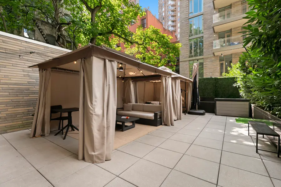 505 W 43rd Street #1C, Manhattan, NY 10036 - #3