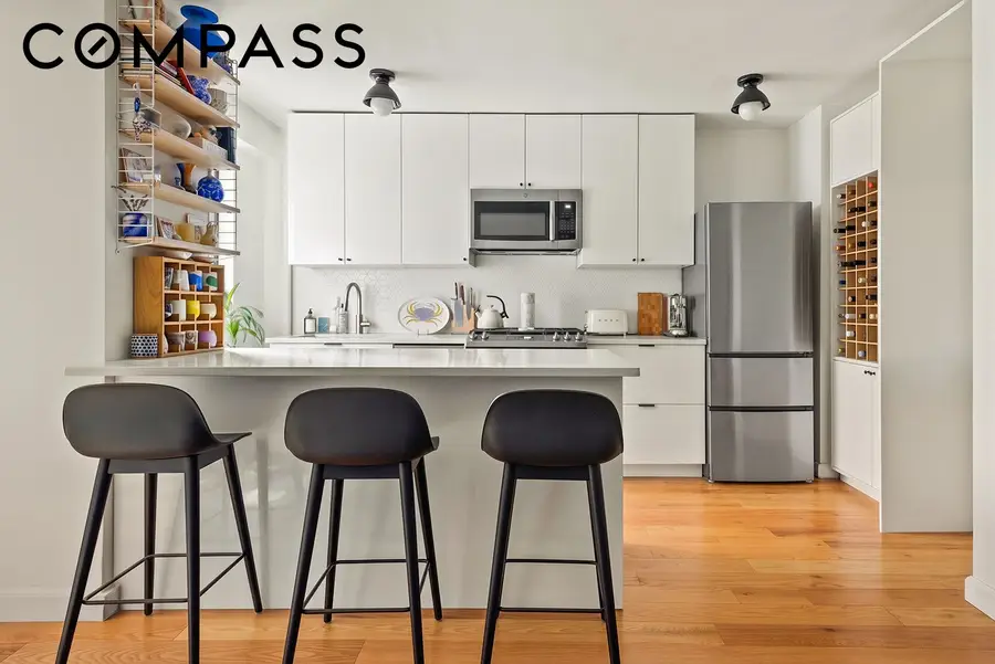 210 E Broadway #H302, New York, NY 10002 - #2