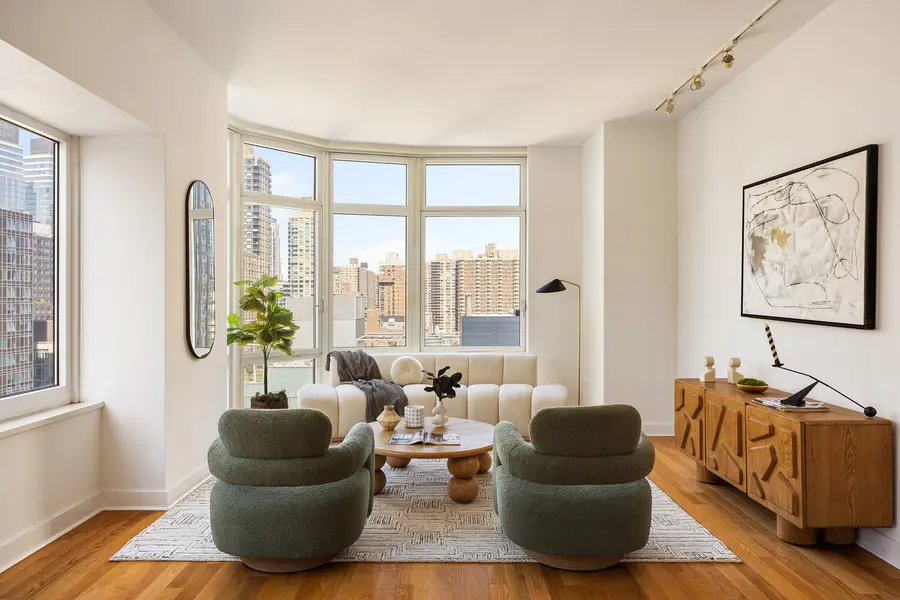 555 W 59th Street #17B, Manhattan, NY 10019 - #2