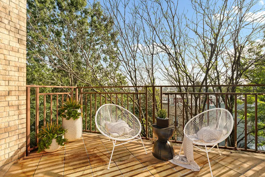 155 Newel Street #4A, Brooklyn, NY 11222 - #2