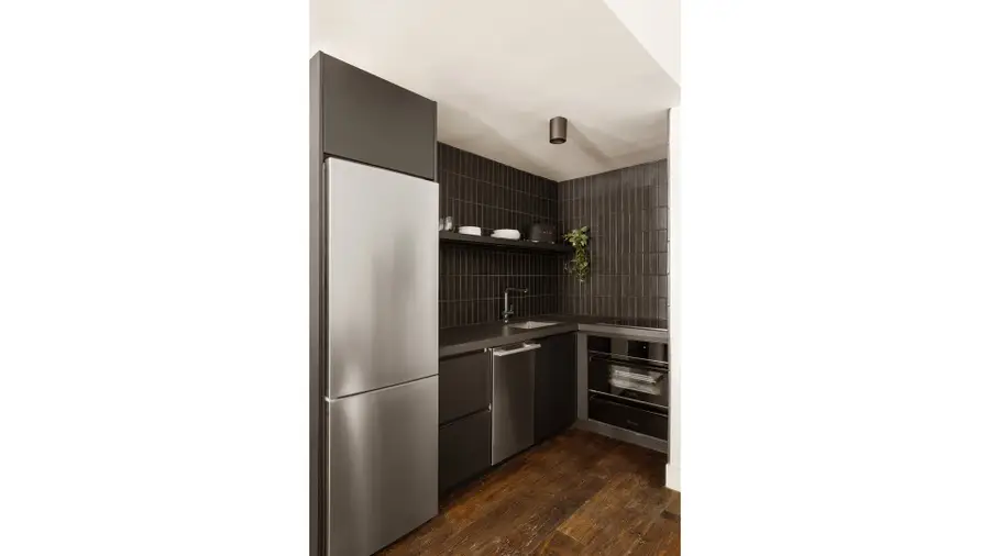 410 W 23rd Street #1D, New York, NY 10011 - #2