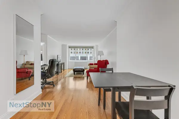 245 E 54th Street #10A, Manhattan, NY 10022