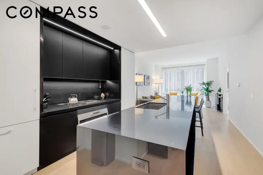 121 E 22nd Street #S401, Manhattan, NY 10010 - #2