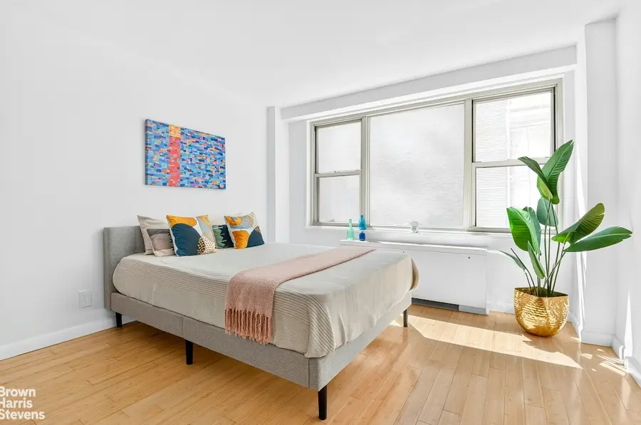 520 E 72nd Street #1J, New York, NY 10021 - #2