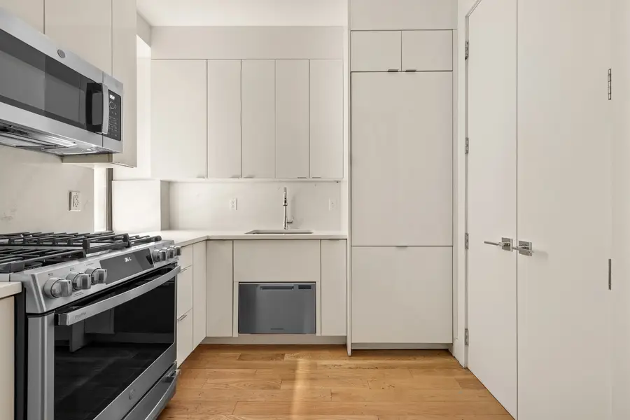 299 Riverside Drive #2C, New York, NY 10025 - #3