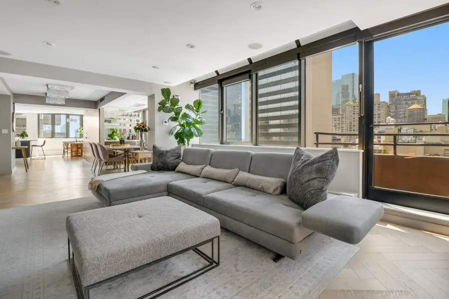 303 E 49th Street #PH22/23, Manhattan, NY 10017 - #3