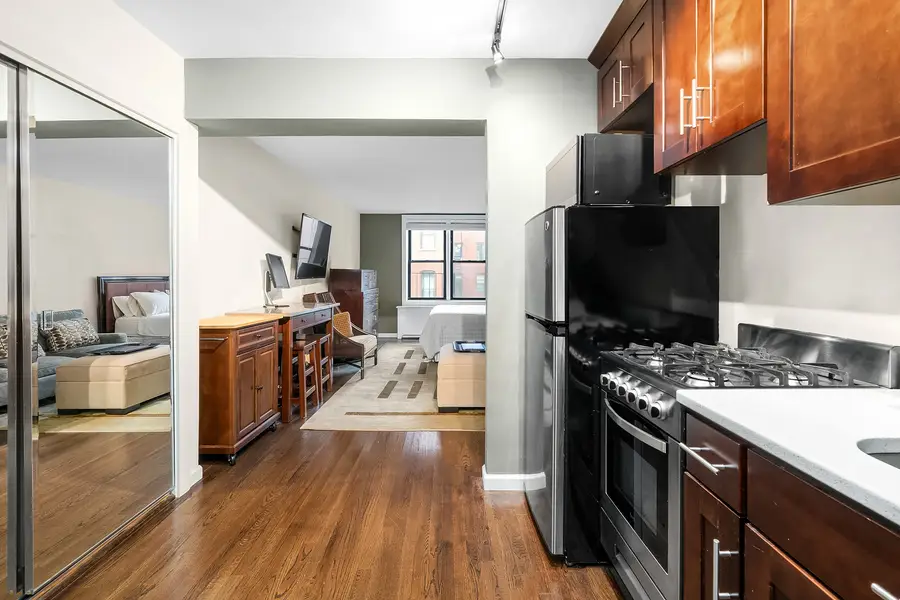 229 E 28th Street #5L, Manhattan, NY 10016 - #3