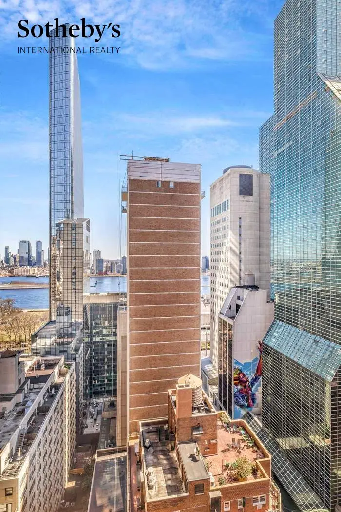 310 E 46th Street #19M, Manhattan, NY 10017 - #3