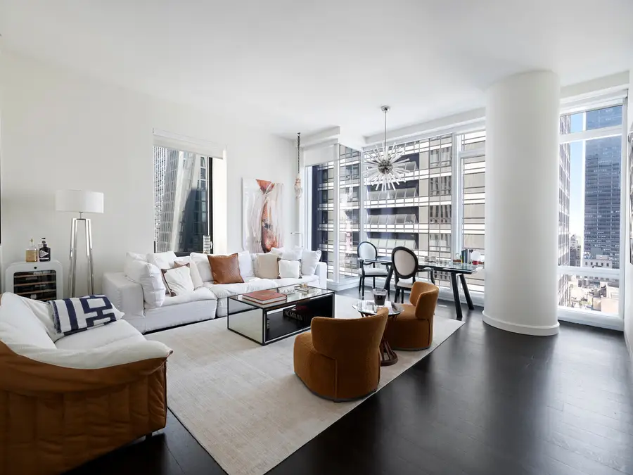 20 W 53rd Street #20C, Manhattan, NY 10103 - #2