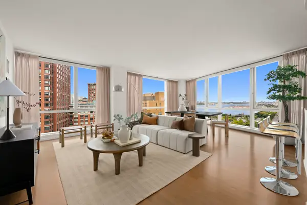 200 Chambers Street #15C, Manhattan, NY 10007